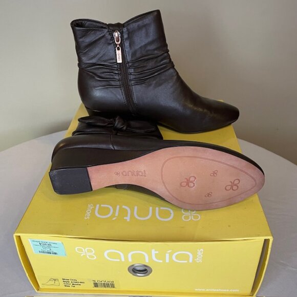 Beautiful Mocha Leather Antia Cindy Ankle Boots. Cute Bow Detail. SZ 7 - Picture 6 of 6